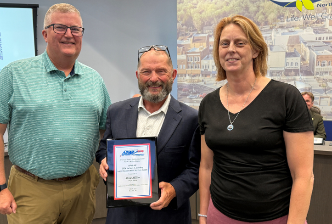 Steve Miller receives Samuel A. Greeley Local Government Service Award